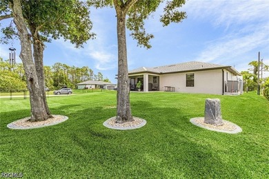 Impeccably maintained 3-bedroom, 2-bath home with a 2-car garage - photo 22