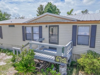 Deer Point Lake Home For Sale in Youngstown Florida