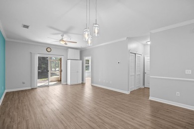 Some homes you have to imagine living in. This one, you can just - photo 11