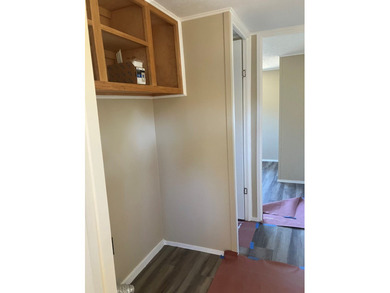 This 1975 MH is being totally remodeled. New floors, ac/htg unit - photo 11
