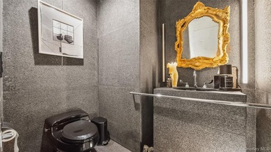 Welcome to a sanctuary in North Hills - a one-of-a-kind Frank - photo 15