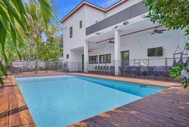 Stunning new construction two-story home in the heart of North - photo 17