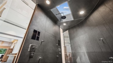 Welcome to a sanctuary in North Hills - a one-of-a-kind Frank - photo 22