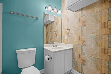 Some homes you have to imagine living in. This one, you can just - photo 23
