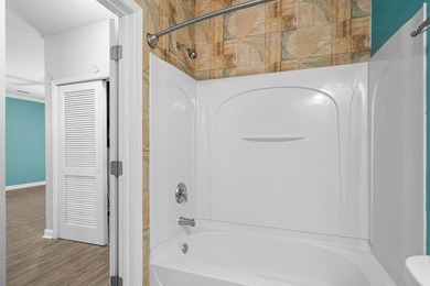Some homes you have to imagine living in. This one, you can just - photo 24