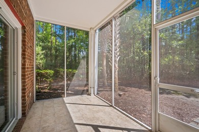 Some homes you have to imagine living in. This one, you can just - photo 26