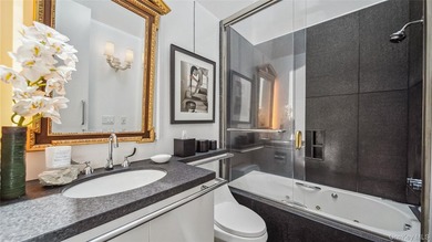 Welcome to a sanctuary in North Hills - a one-of-a-kind Frank - photo 27