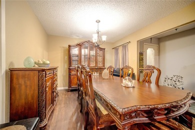 Look at this beautifully maintained all brick home in desirable - photo 9