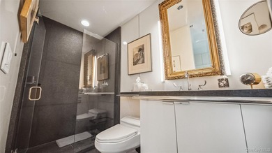 Welcome to a sanctuary in North Hills - a one-of-a-kind Frank - photo 30