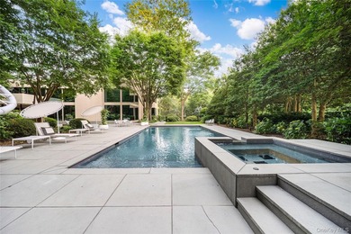 Welcome to a sanctuary in North Hills - a one-of-a-kind Frank - photo 34