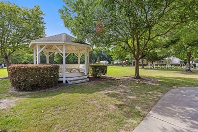 Welcome to 8 Maidencane-an inviting end-unit townhome in the - photo 39