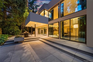Welcome to a sanctuary in North Hills - a one-of-a-kind Frank - photo 42