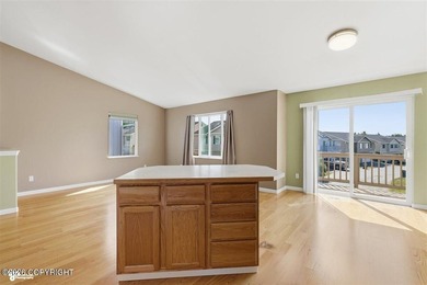 Cute townhouse located in the heart of Anchorage Close to - photo 11