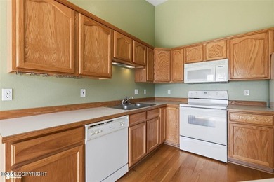 Cute townhouse located in the heart of Anchorage Close to - photo 13