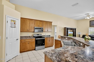 Welcome to 3 Walla Place in the heart of Palm Coast with NO HOA! - photo 14