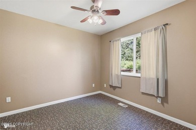 Cute townhouse located in the heart of Anchorage Close to - photo 17