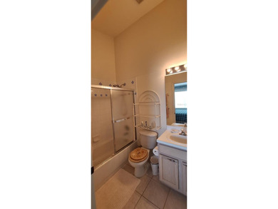 Welcome to this beautifully maintained Key West-style townhome - photo 20