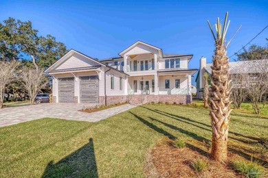 Crafted for beauty, efficiency, and sustainability - 3202 Bay St - photo 1