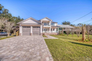 Crafted for beauty, efficiency, and sustainability - 3202 Bay St - photo 4