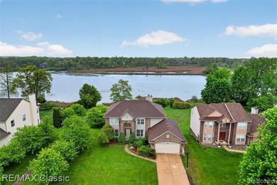 Impressive views of nature overlooking Twin sun Lakes lake, 4 - photo 44