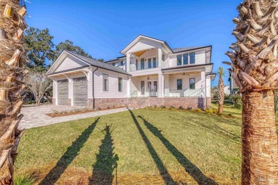 Crafted for beauty, efficiency, and sustainability - 3202 Bay St - photo 6