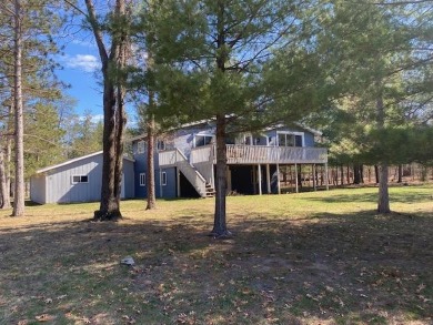 Lake Camelot Home For Sale in Nekoosa Wisconsin