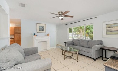 Welcome to 257 Marion Street in Indian Harbour Beach a charming - photo 5