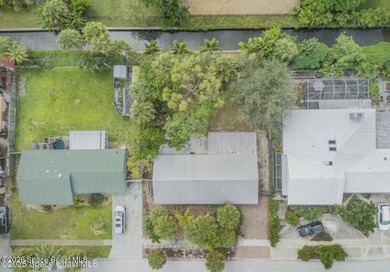 Welcome to 257 Marion Street in Indian Harbour Beach a charming - photo 8