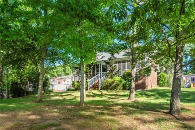 Lake Hartwell Home Sale Pending in Townville South Carolina