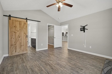 Welcome to 544 Hobie Cat Rd, located in the beautiful community - photo 28