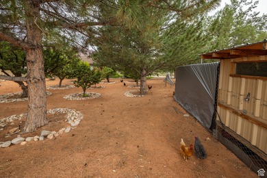 A truly rare opportunity to own one of Moab's most desirable - photo 28
