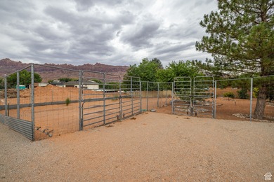 A truly rare opportunity to own one of Moab's most desirable - photo 29