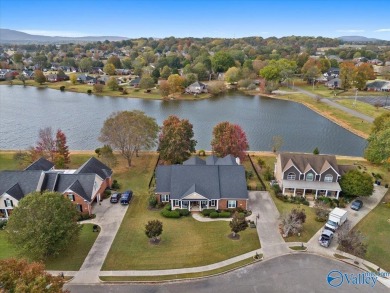 (private lake, pond, creek) Home For Sale in Huntsville Alabama