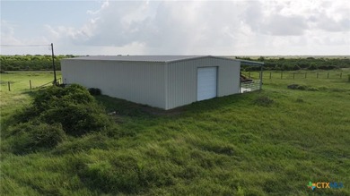 1088.78 acres of RANCH LAND with deer, hogs, turkey, and more on - photo 3