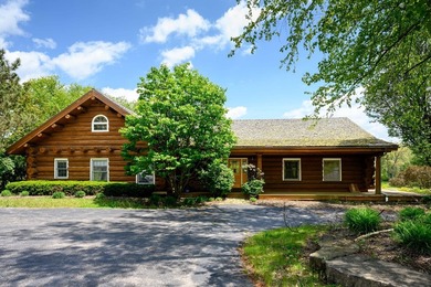 (private lake, pond, creek) Home For Sale in Ringwood Illinois