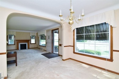 This charming and well maintained brick home has been in the - photo 11