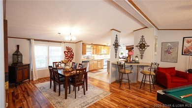 Welcome to your lakefront retreat! This super cute, updated 4 - photo 14
