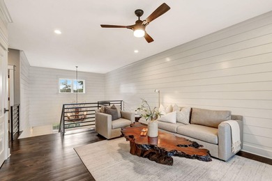 Extraordinary Custom lakefront home by Colby Construction on - photo 19