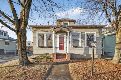 Lake Home For Sale in Goffstown, New Hampshire