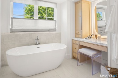 Your new fully custom near beach luxury residence is ready for - photo 22