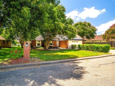 Lake Home For Sale in Meadowlakes, Texas