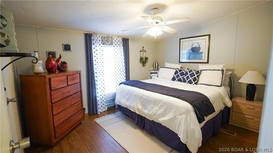 Welcome to your lakefront retreat! This super cute, updated 4 - photo 37