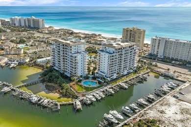 There are waterfront condominiums, and then there is Harbor - photo 37