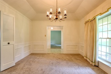 Rare opportunity to own this beautiful home in one of Ennis' - photo 4