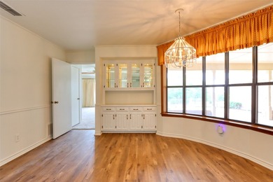 Rare opportunity to own this beautiful home in one of Ennis' - photo 10