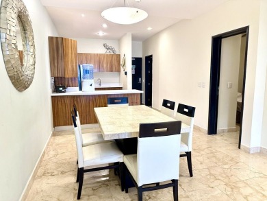 Superb beachfront apartment in Playa del Carmen, offering