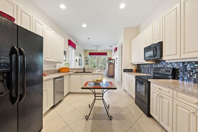 Discover the perfect blend of coastal charm and modern - photo 11