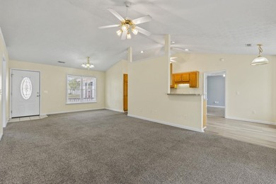 Don't miss this 3-bedroom, 2.5-bath home in Castlewood situated - photo 12