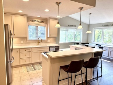 Experience exceptional Northwoods lakefront living with this - photo 13