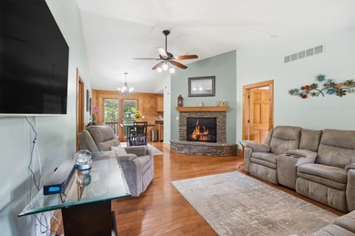 Feel like you're on vacation every day in this lovely log cabin - photo 15